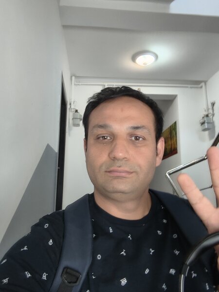 Caut partenera de viata,
